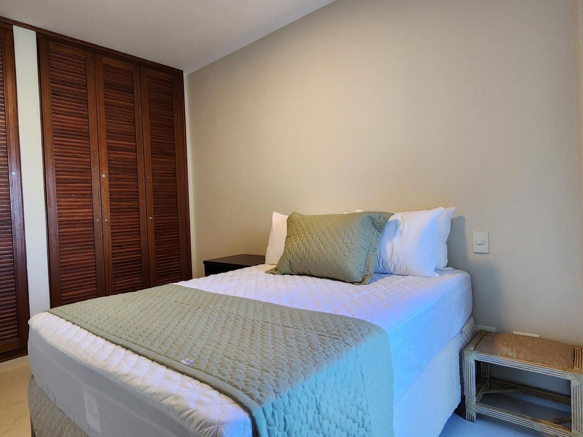 Flats Capitania Varam Pitangueiras Aparthotel *