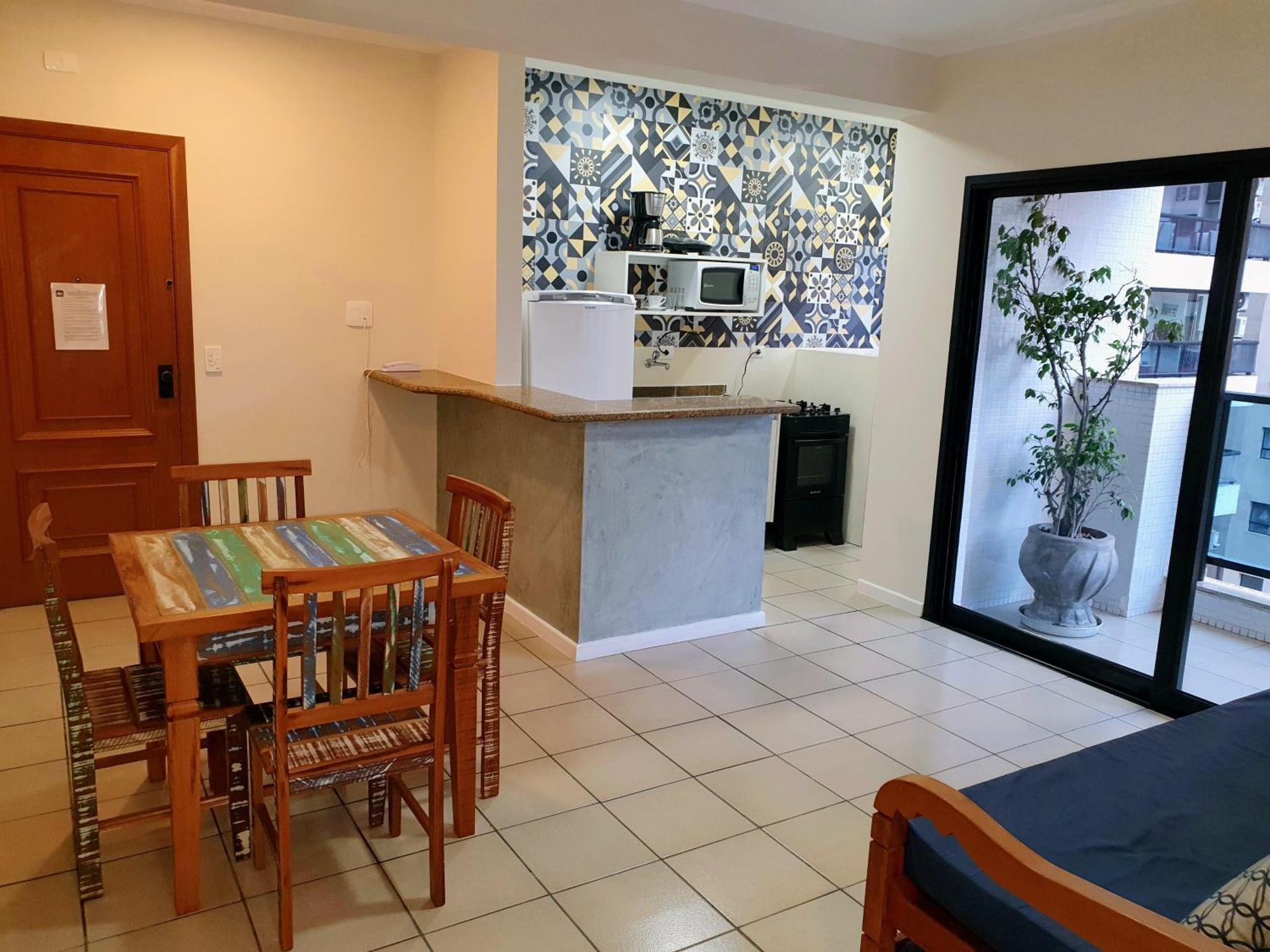 Flats Capitania Varam Pitangueiras Aparthotel Guaruja